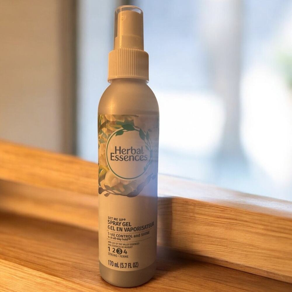 Herbal Essences Set Me Up Spray Gel Hold 3 Strong 5.7 fl oz New